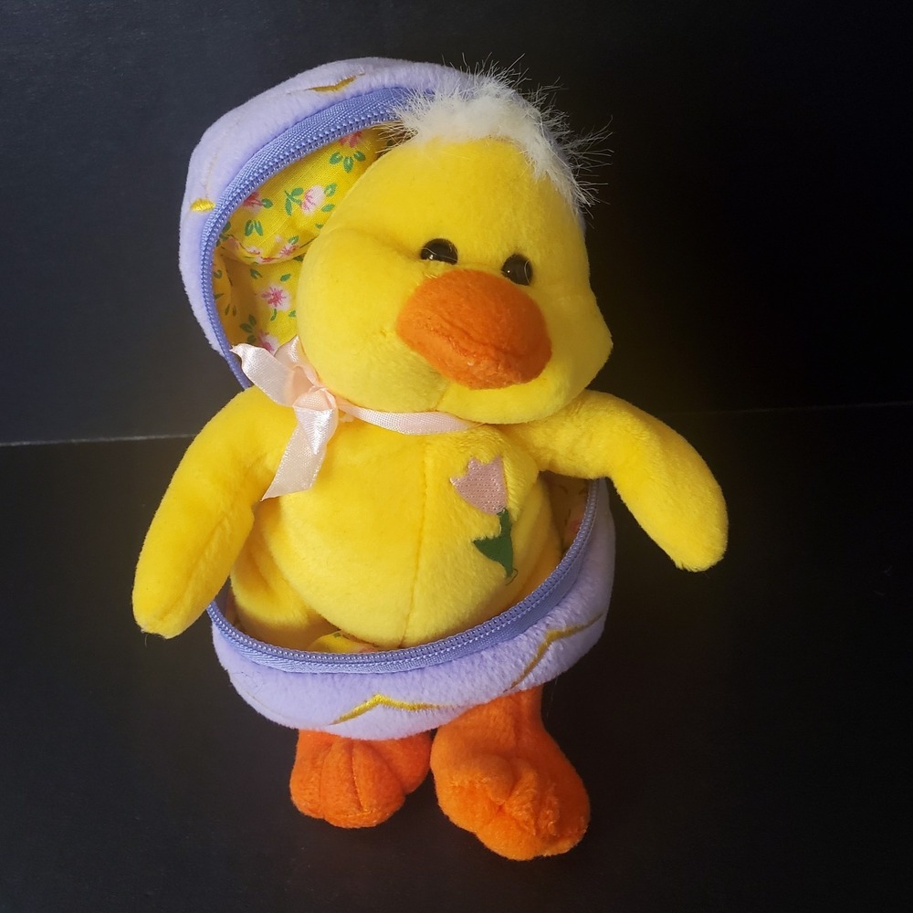 Plushland 6"‎ Surprise Duckling in Zippered Purple Easter Egg Plush